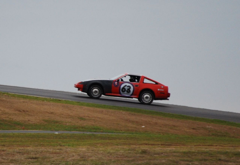Illustration for article titled 24 Hours Of LeMons Arse Freeze-A-Palooza Über Gallery: Awesome Datsuns, Driven Nissans